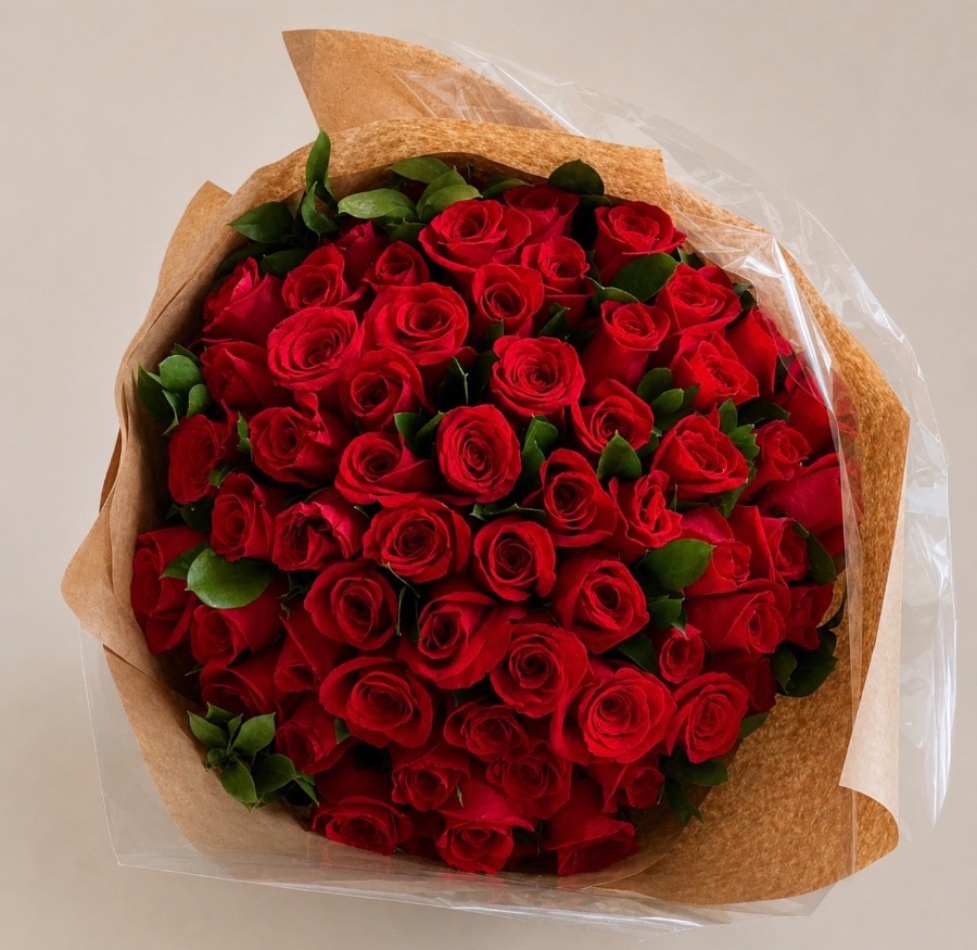 Buquê 50 Rosas Colombianas Vermelhas